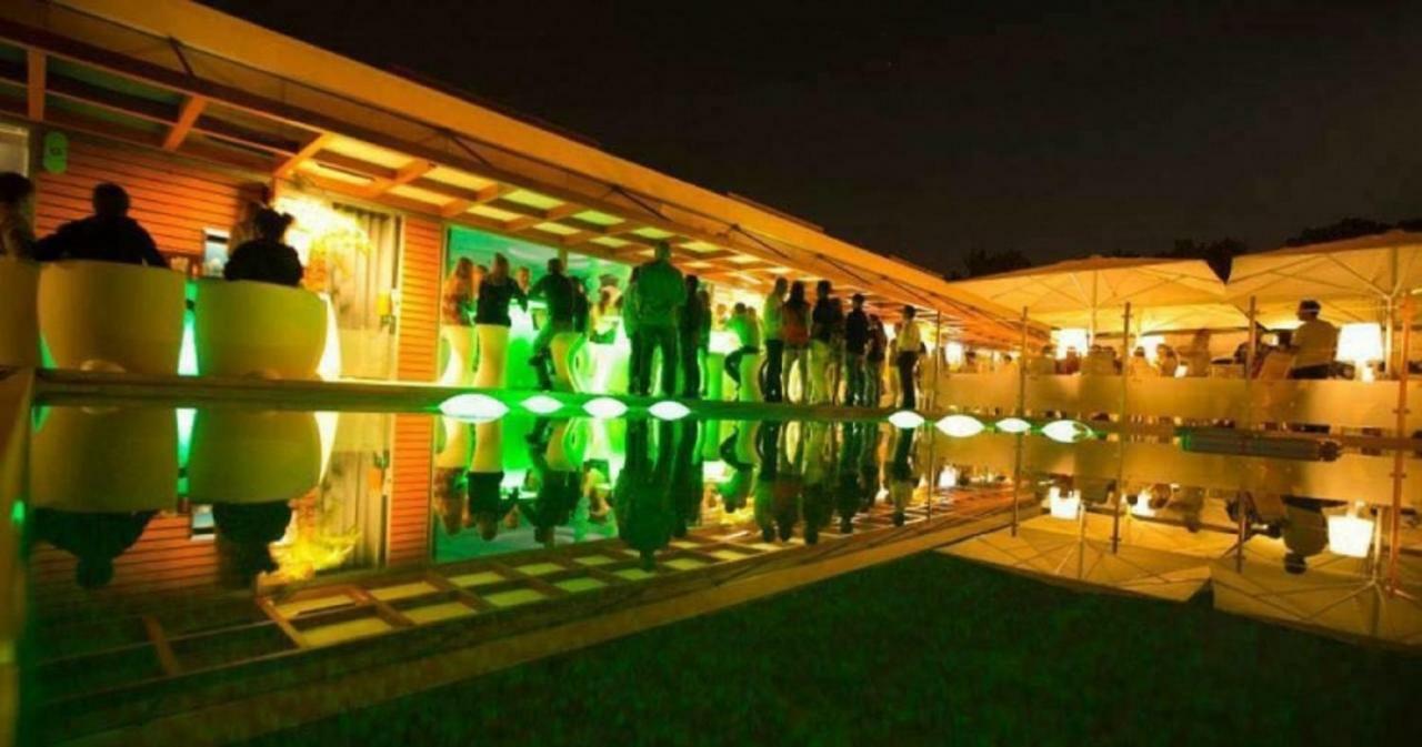 Dolphin Aroeira Beach Villa Charneca  Exterior photo